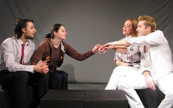 Astăzi pe scena Teatrului Mihai …