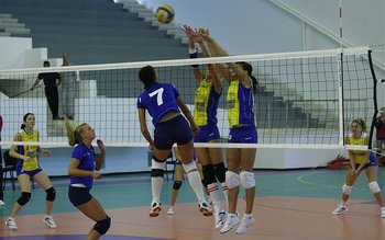 Meciul dintre Pro Volei şi …