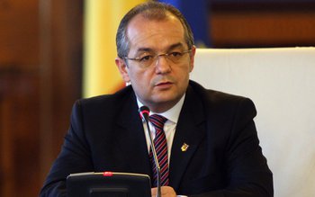 Emil Boc își dă demisia: …