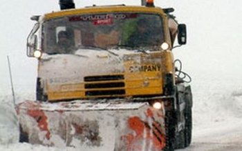 Copii duşi acasă cu utilajul …