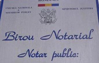 Guvernul a eliminat onorariile minime …