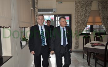 Membri şi simpatizanţii PDL au …