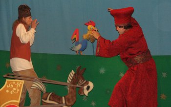 Astăzi, părinţii şi bunicii sunt …