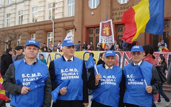 Sindicalişti din Botoşani prezenţi la …