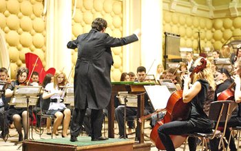 Concert simfonic, în această seară, …