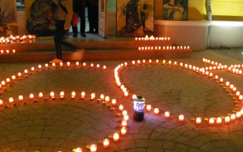 Botoșănenii au petrecut în ploaie, …