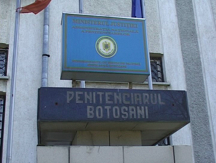 18 deținuți de la Penitenciarul Botoșani vor urma cursuri de operator calculator