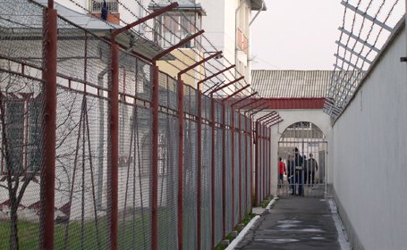 Supraaglomerare la Penitenciarul Botoşani