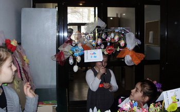 Şcoala Nr.11 Botoşani: Târg de …