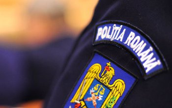 Polițiștii vă urează Sărbători în …