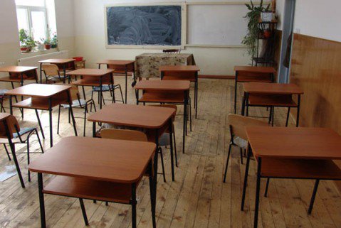 Elevii botoşăneni vor fi liberi pe 23 aprilie