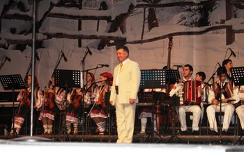Orchestra „Mugurelul” va fi prezentă …