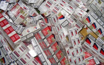 Peste 1000 de pachete de …