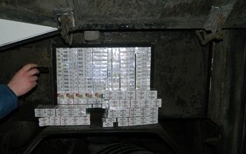 Un autocar care efectua cursa …