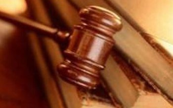 Poliţist din Săveni judecat după …