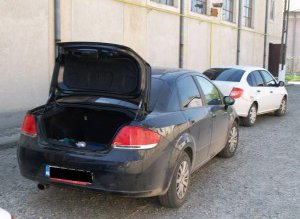 Autoturisme căptuşite cu mii de …