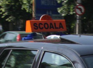 Tânăr cercetat pentru dare de …