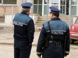 Prefectul i-a cerut şefului Poliţiei să scoată mai multe efective de poliţişti în stradă