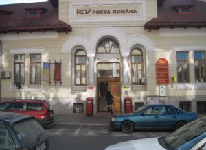 Peste 100 de poştaşi din …