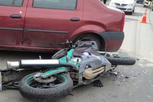 Tânăr grav rănit într-un accident produs pe strada Tudor Vladimirescu din Botoşani