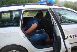 Zeci de focuri de armă …