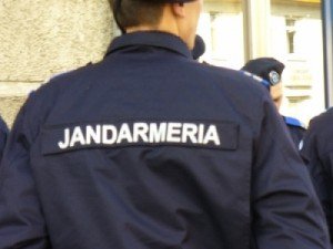 Jandarmii asigură protecţia şi ordinea publică la bacalaureat