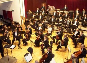 Concert de violoncel în această …