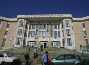 Studenţii de la Spiru Haret …