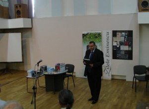 Prefectul Constantinescu a fost prezent …