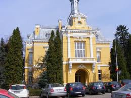 Vezi cine sunt cei doi …