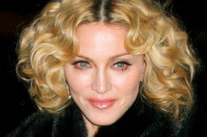 Madonna cere sterilizarea cabinei după fiecare concert