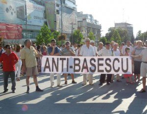 Weeekend politic fierbinte la Iaşi - Miting USL cu un concert Vunk