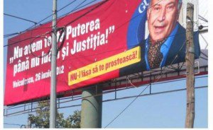 Banner cu mesaj scandalos dat …