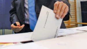 REZULTATE PARȚIALE REFERENDUM 2012: Prezenţă la vot 46,13%, din care 87,55% au votat „DA”