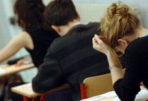 Profesori botoşăneni cercetaţi disciplinar în urma erorilor grave de corectură de la bacalaureat