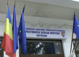 Peste 130 de directori de …