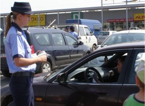 Poliţia botoşăneană derulează Campania „Nu-ți …