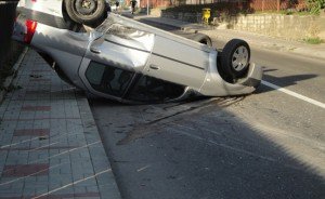 Accident spectaculos pe strada Petru Rareş