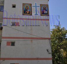 Un botoşănean a lipit două …