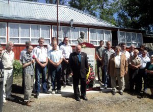 La Tătărăşeni (Havîrna), scormonind în …