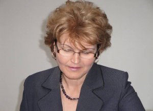 Doi directori de şcoli numiţi …