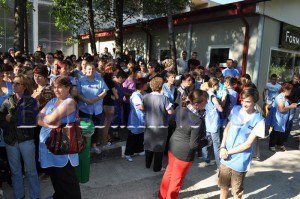 Protest cu peste 300 de …