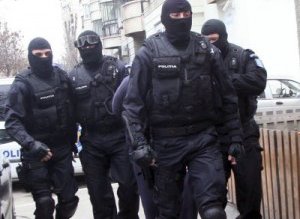 Botoşănean arestat preventiv după descinderile …