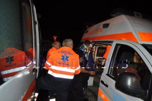 Trei persoane rănite într-un accident …