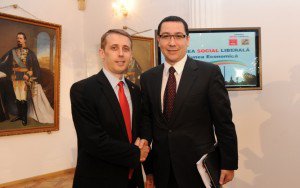 Macaleţi şi Buhăianu opriţi de …