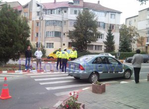 Tânără lovită pe trecerea de …