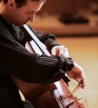 Vă place BACH? Răzvan Suma …