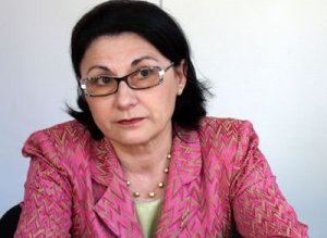 Ecaterina Andronescu vrea ca directorii …