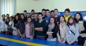 Tinerii din PNL au reînfiinţat CEL - Clubul Elevilor Liberali din Botoșani
