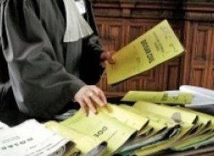 Fost executor judecătoresc din Suceava, …